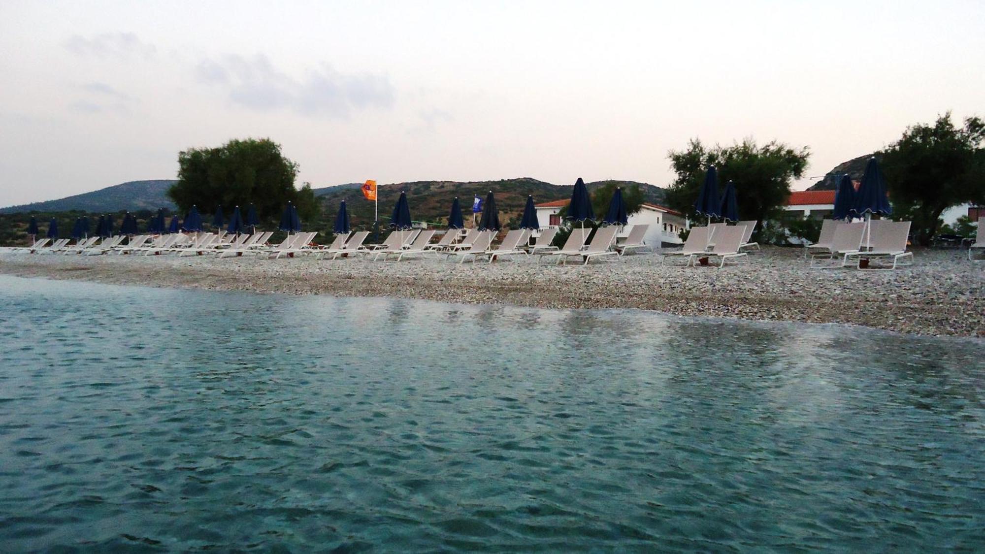 Sirenes Beach Resort Samos Town Exterior foto