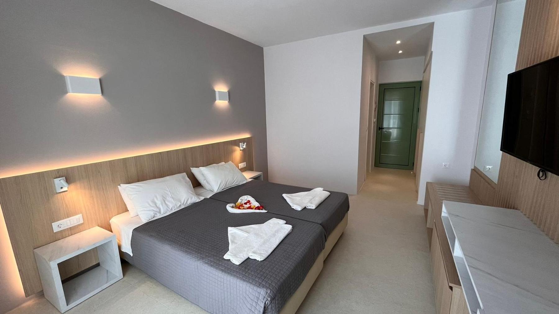 Sirenes Beach Resort Samos Town Exterior foto